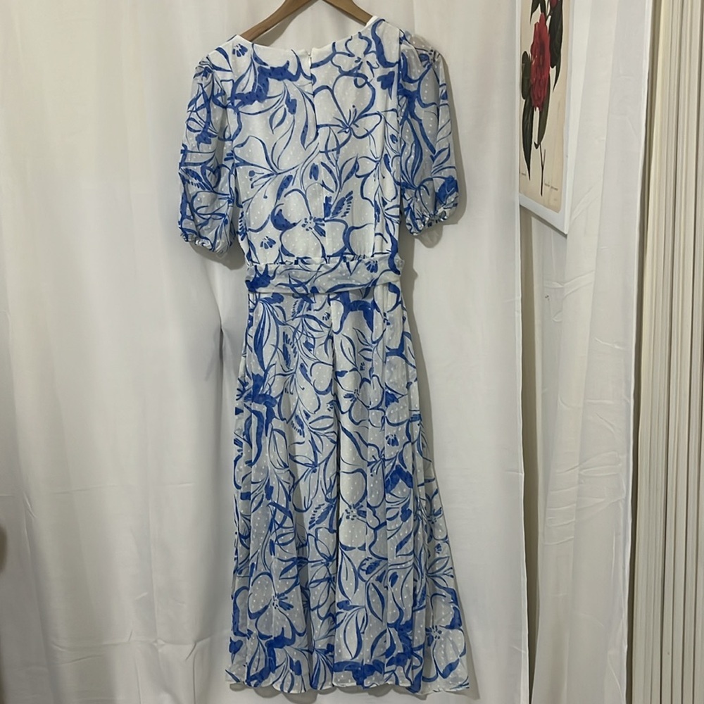 DKNY White and Blue Floral Flowy Dress with Belt a318 - Picture 5 of 5